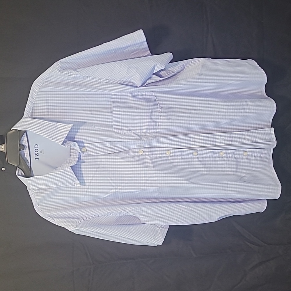 Mens XXL Izod button shirt